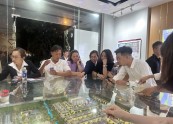 Trong năm 2024 nên đầu tư vào đất nền hay căn hộ chung cư?