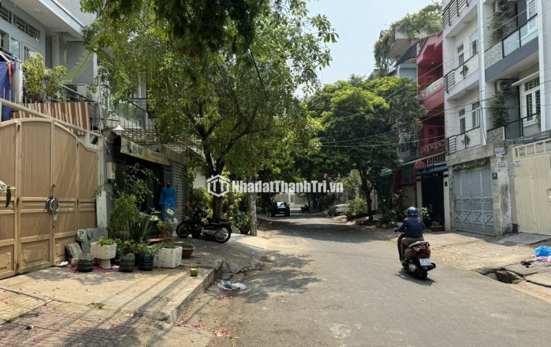 Nhà đẹp Ngọc Hồi 3.5T x 50.6m2, KTT văn minh, giá 3.8 tỷ.